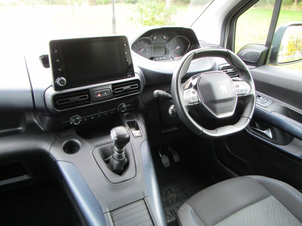 Used Peugeot Rifter 2021 for sale - 76047649: Photo 10