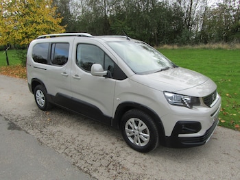 Used Peugeot Rifter 2021 for sale - 76047649: Photo 3
