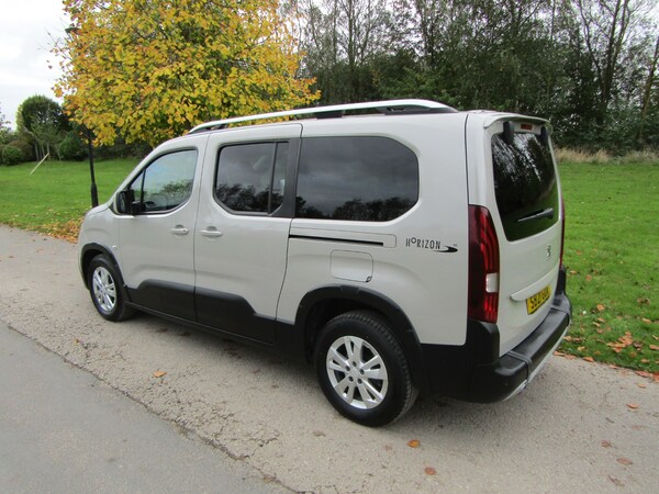 Used Peugeot Rifter 2021 for sale - 76047649: Photo 5