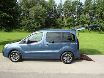 Used Peugeot Partner Tepee 2016 for sale - 77523388: Photo