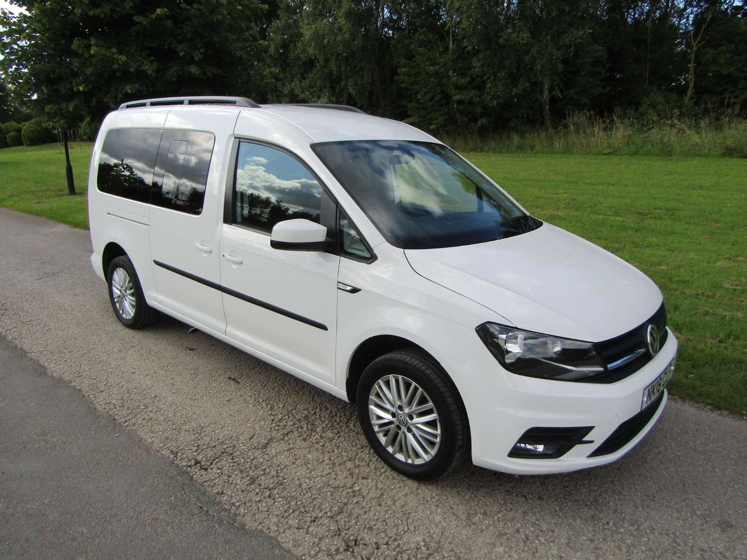 Used Volkswagen Caddy Maxi Life 2018 for sale - 76968805: Photo 3