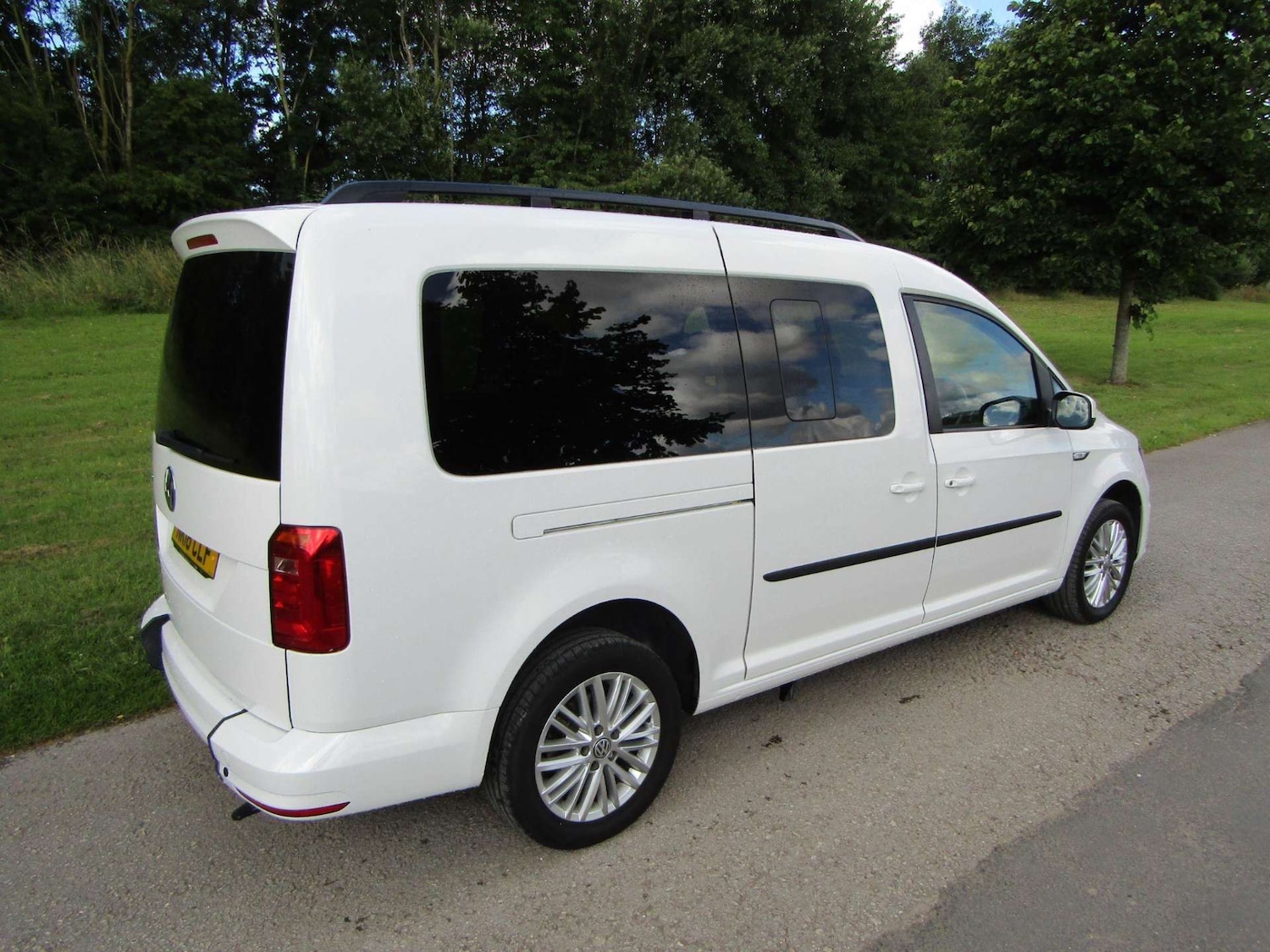 Used Volkswagen Caddy Maxi Life 2018 for sale - 76968805: Photo 6