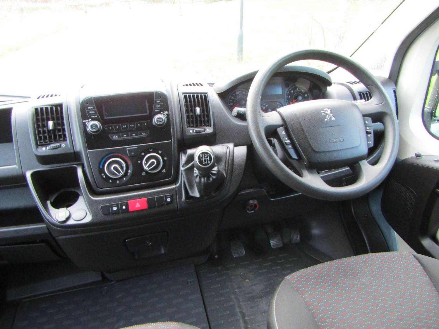 Used Peugeot Boxer 2018 for sale - 76968877: Photo 8