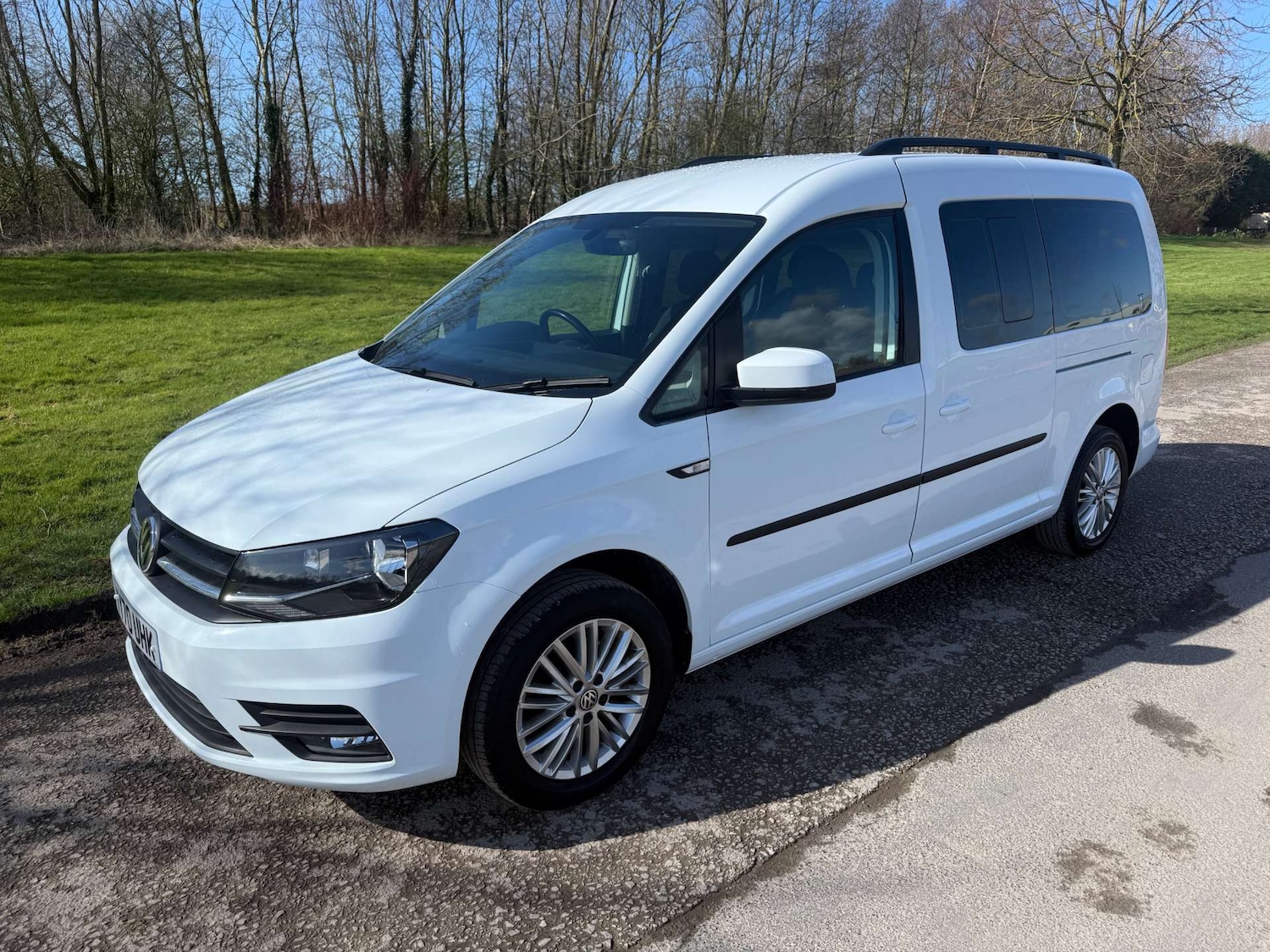 Used Volkswagen Caddy Maxi Life 2020 for sale - 77693755: Photo 4