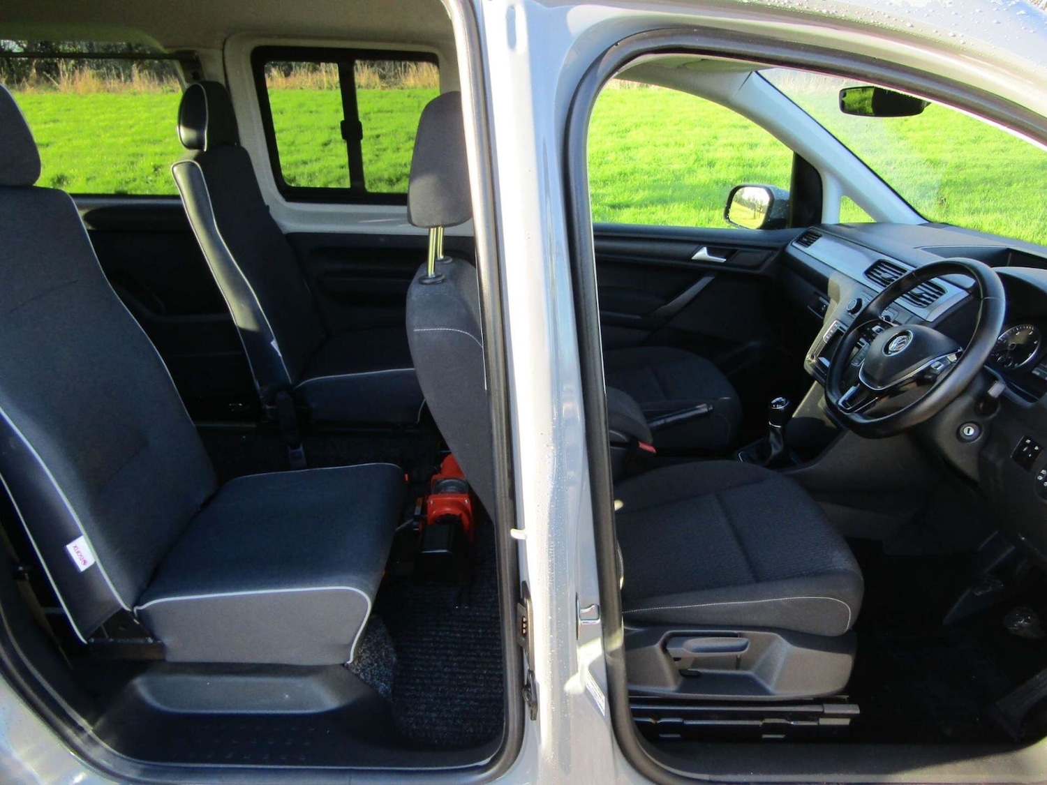 Used Volkswagen Caddy Maxi Life 2020 for sale - 76968871: Photo 8