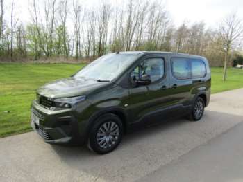 Used Peugeot Rifter 2024 for sale - 74177027: Photo