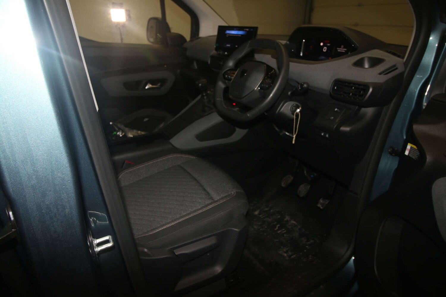 Used Peugeot Rifter 2025 for sale - 77498252: Photo 10