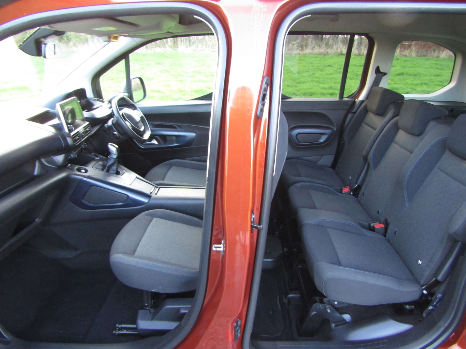 Used Peugeot Rifter 2020 for sale - 76909156: Photo 10