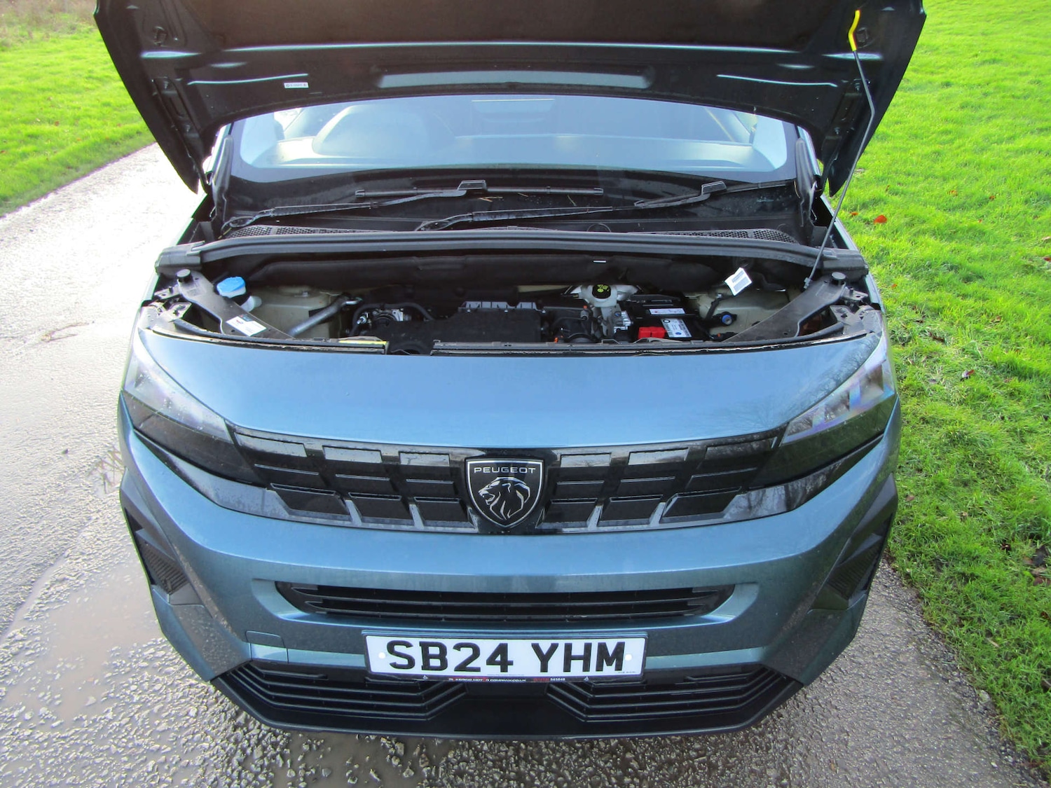 Used Peugeot Rifter 2024 for sale - 76968808: Photo 11