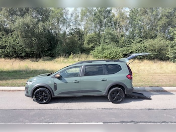 Used Dacia Jogger 2024 for sale - 79559599: Photo