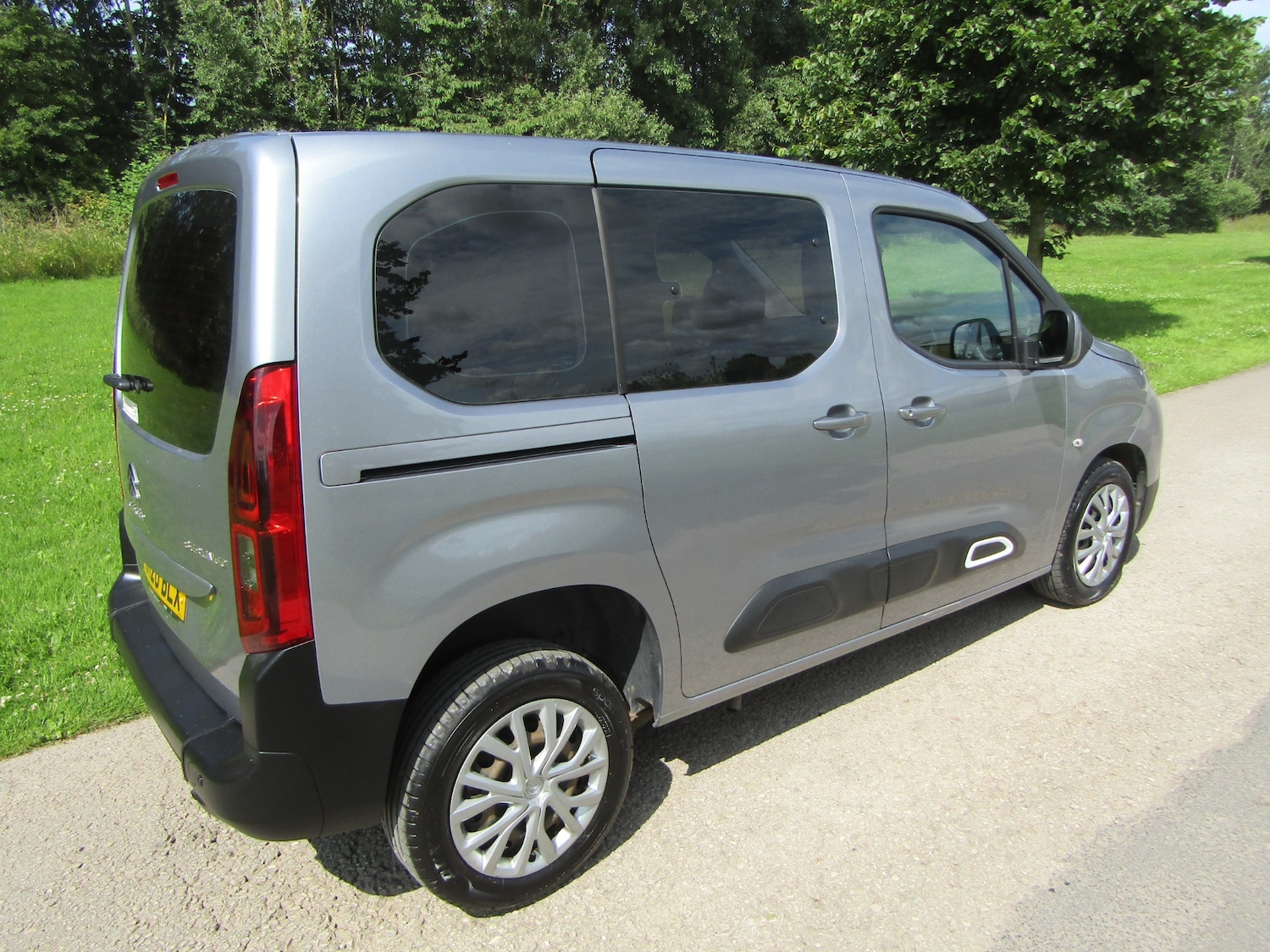 Vehicle 6