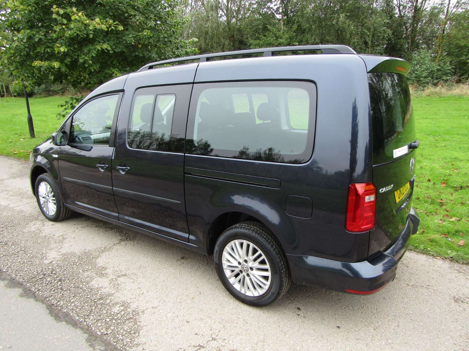 Used Volkswagen Caddy Maxi Life 2021 for sale - 76909147: Photo 5