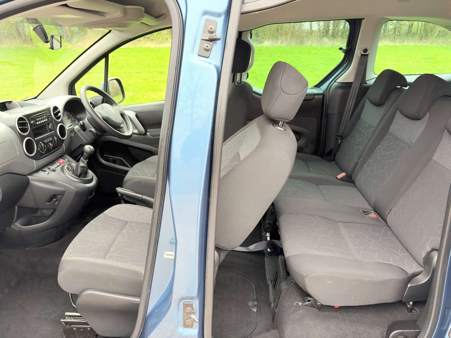 Used Peugeot Partner Tepee 2019 for sale - 78144630: Photo 10