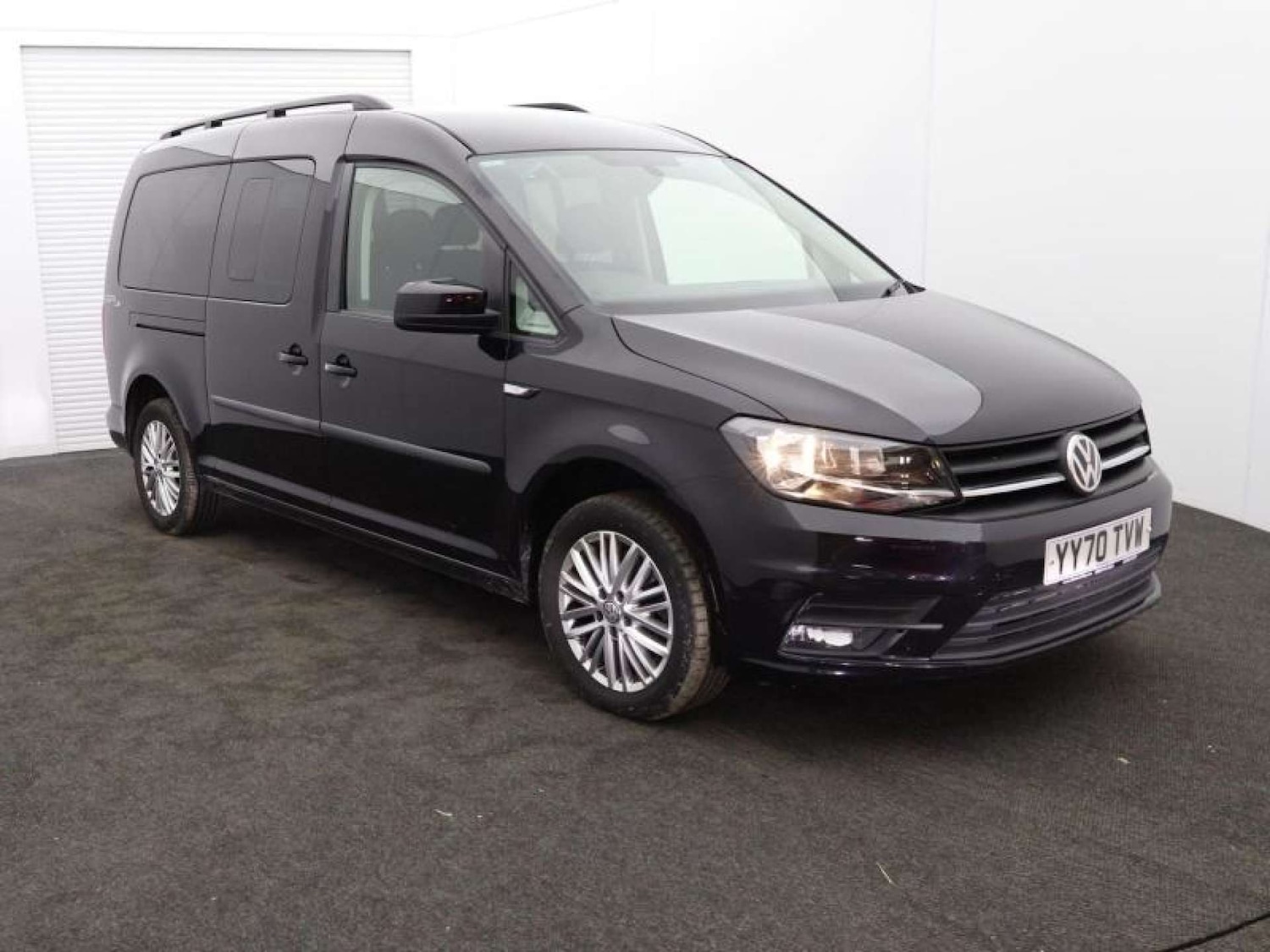 Used Volkswagen Caddy Maxi Life 2020 for sale - 76919178: Photo 1