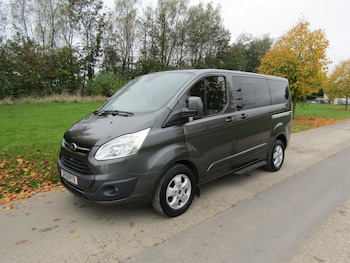 Used Ford Tourneo Custom 2018 for sale - 76205737: Photo