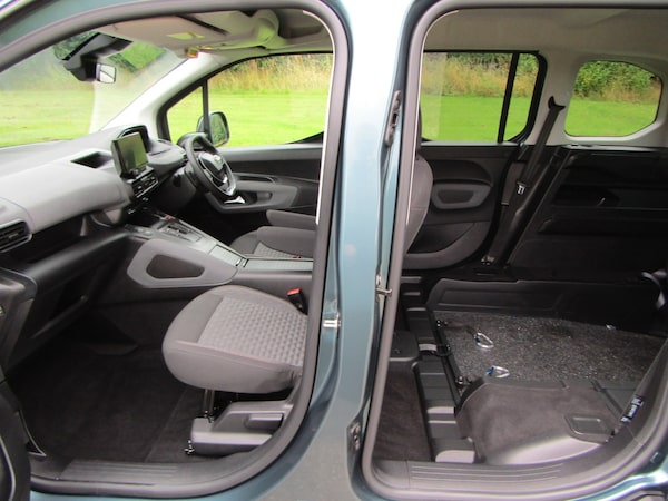 Used Peugeot Rifter 2025 for sale - 75496533: Photo 10