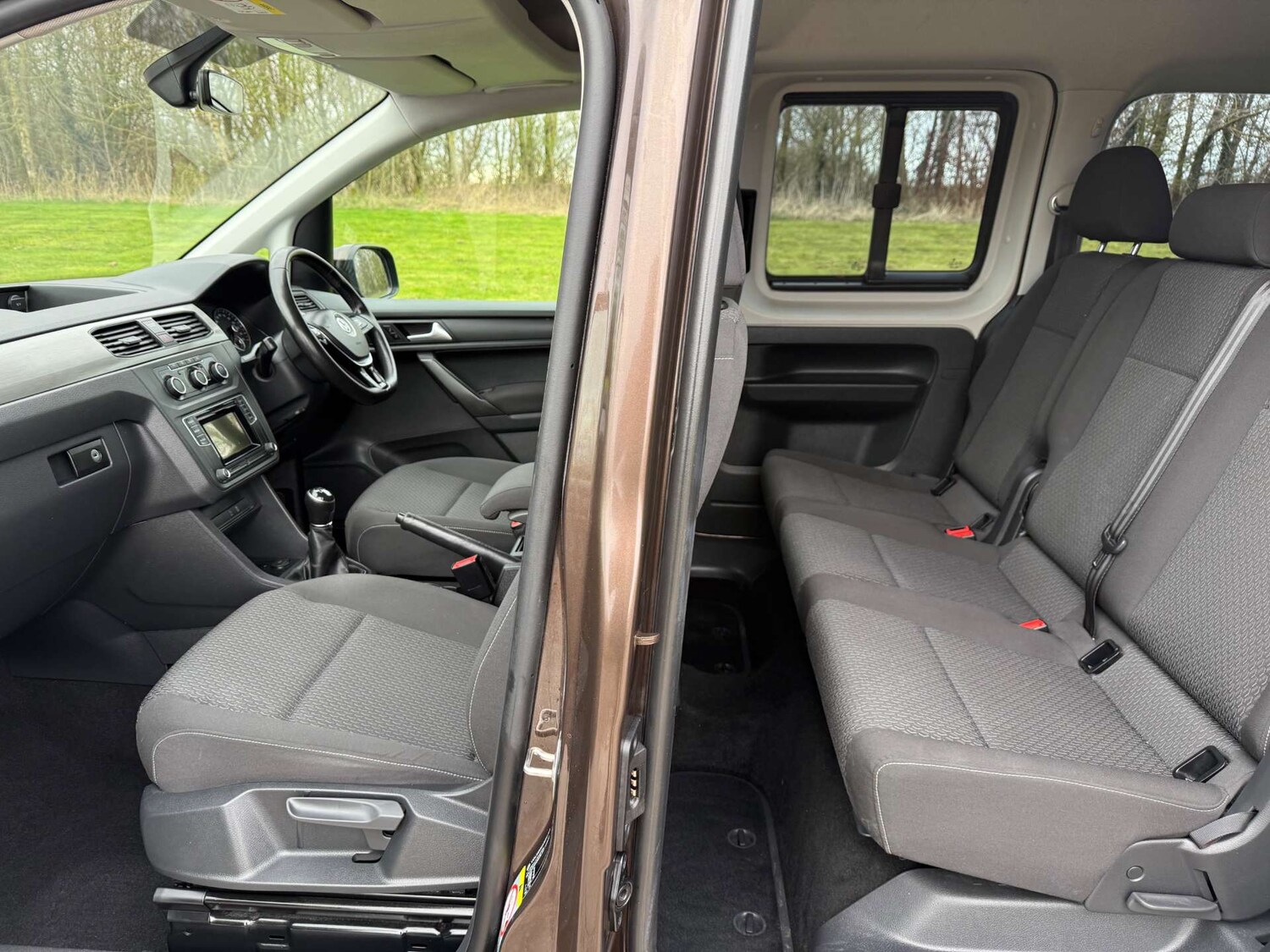 Used Volkswagen Caddy Maxi Life 2020 for sale - 77805484: Photo 7