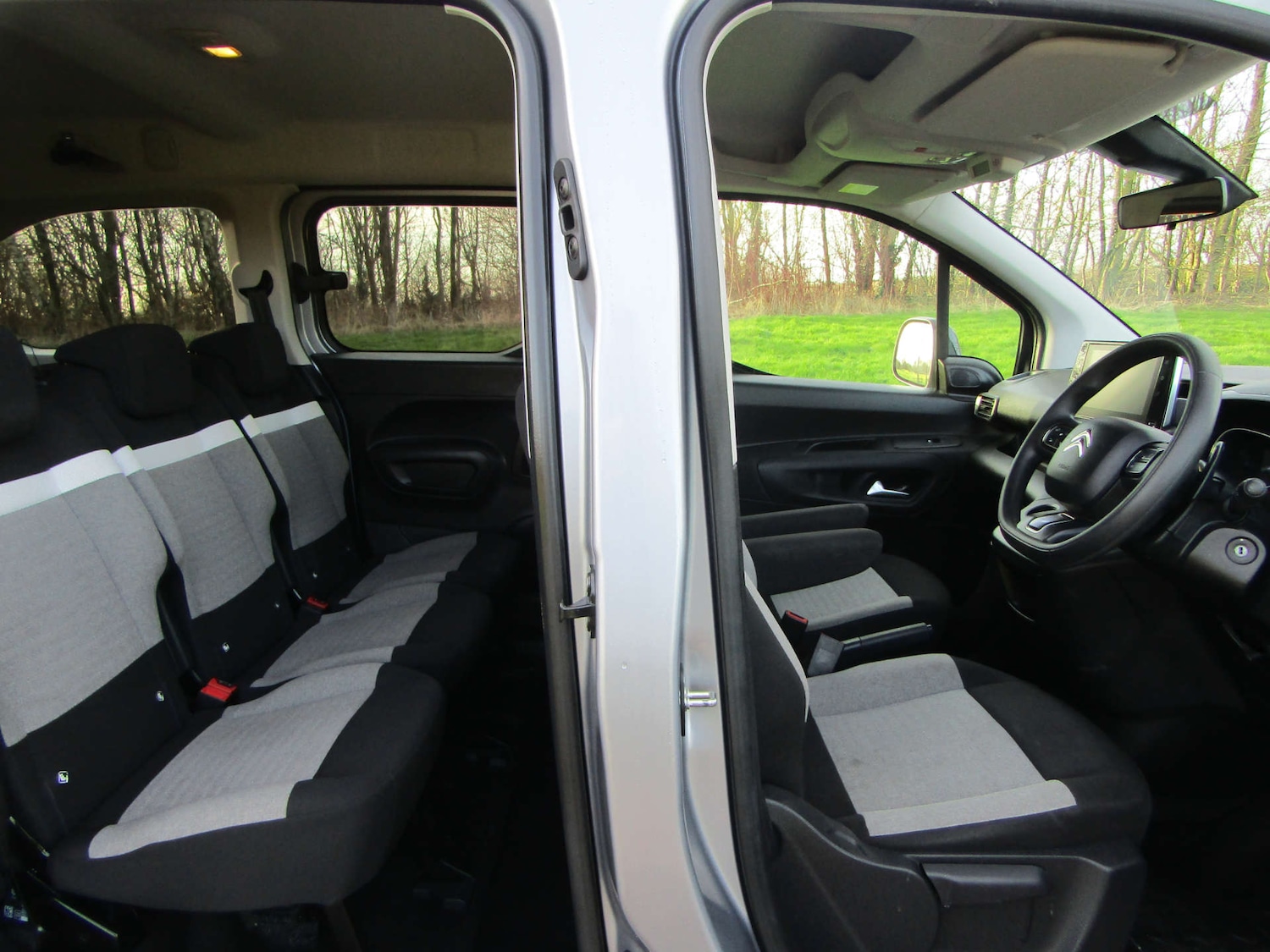 Used Citroen Berlingo 2024 for sale - 77431861: Photo 7