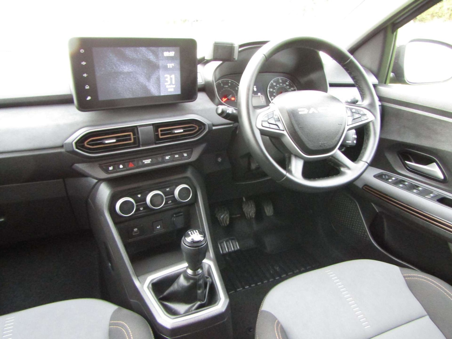 Used Dacia Jogger 2024 for sale - 76968925: Photo 11