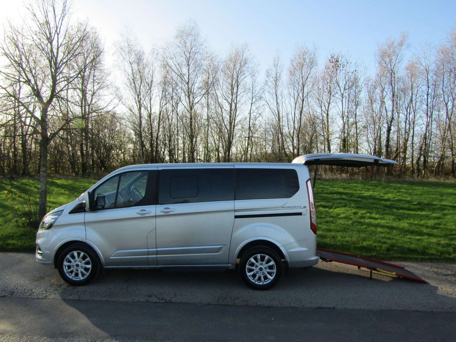 Used Ford Tourneo Custom 2020 for sale - 76968863: Photo 1