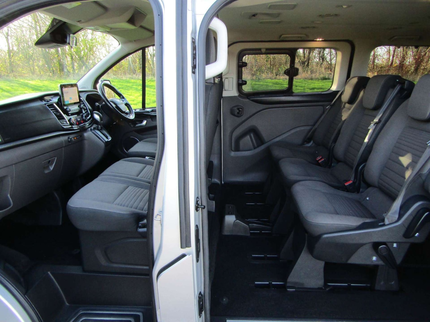Used Ford Tourneo Custom 2020 for sale - 76968863: Photo 10