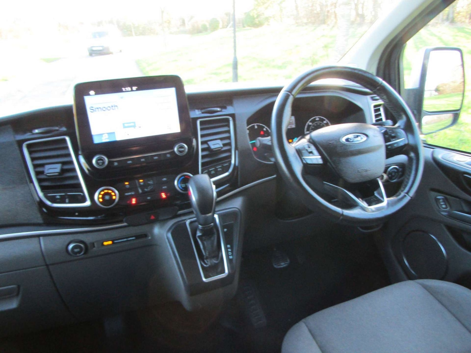 Used Ford Tourneo Custom 2020 for sale - 76968863: Photo 11