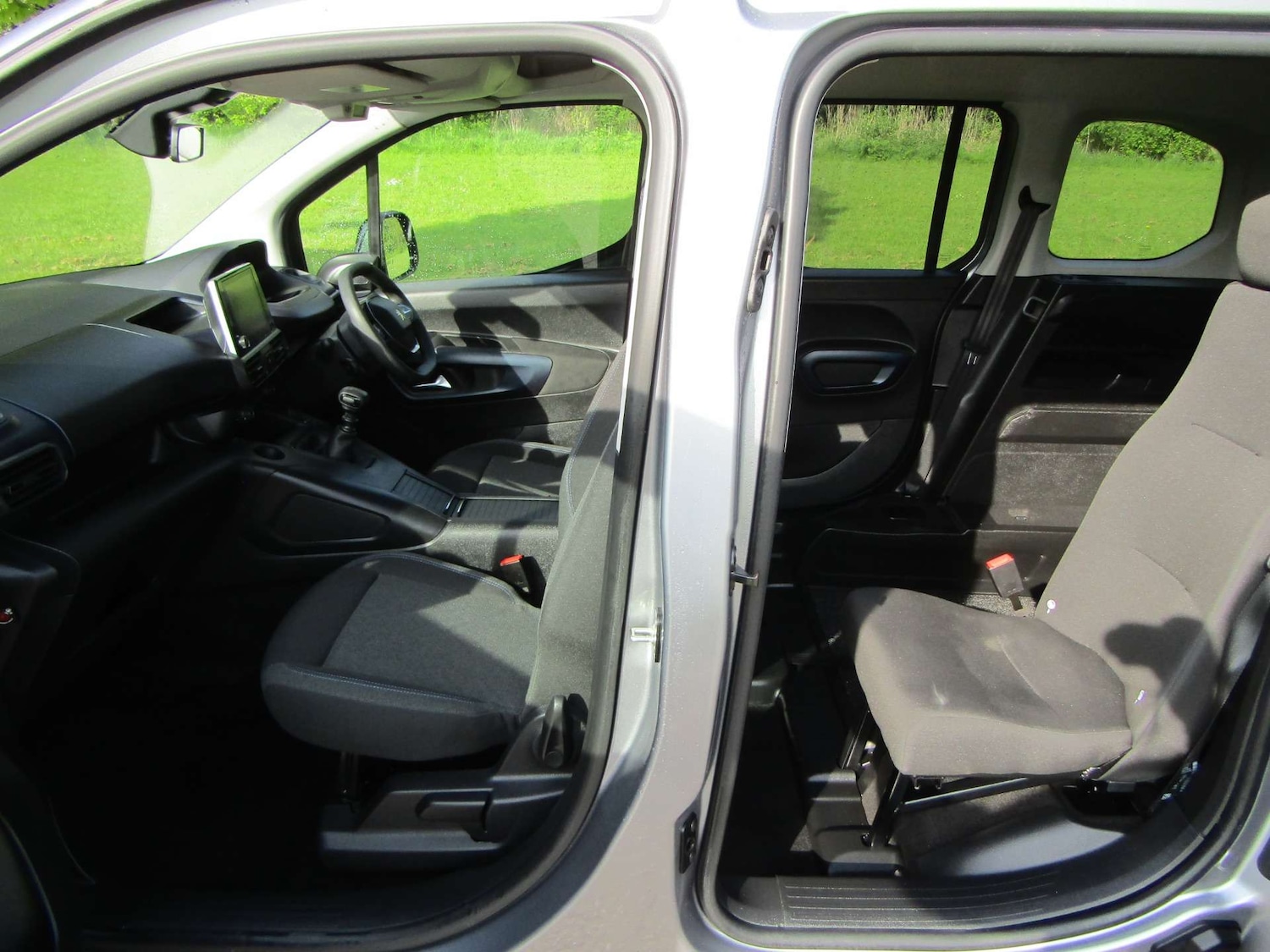 Used Peugeot Rifter 2024 for sale - 76909077: Photo 7