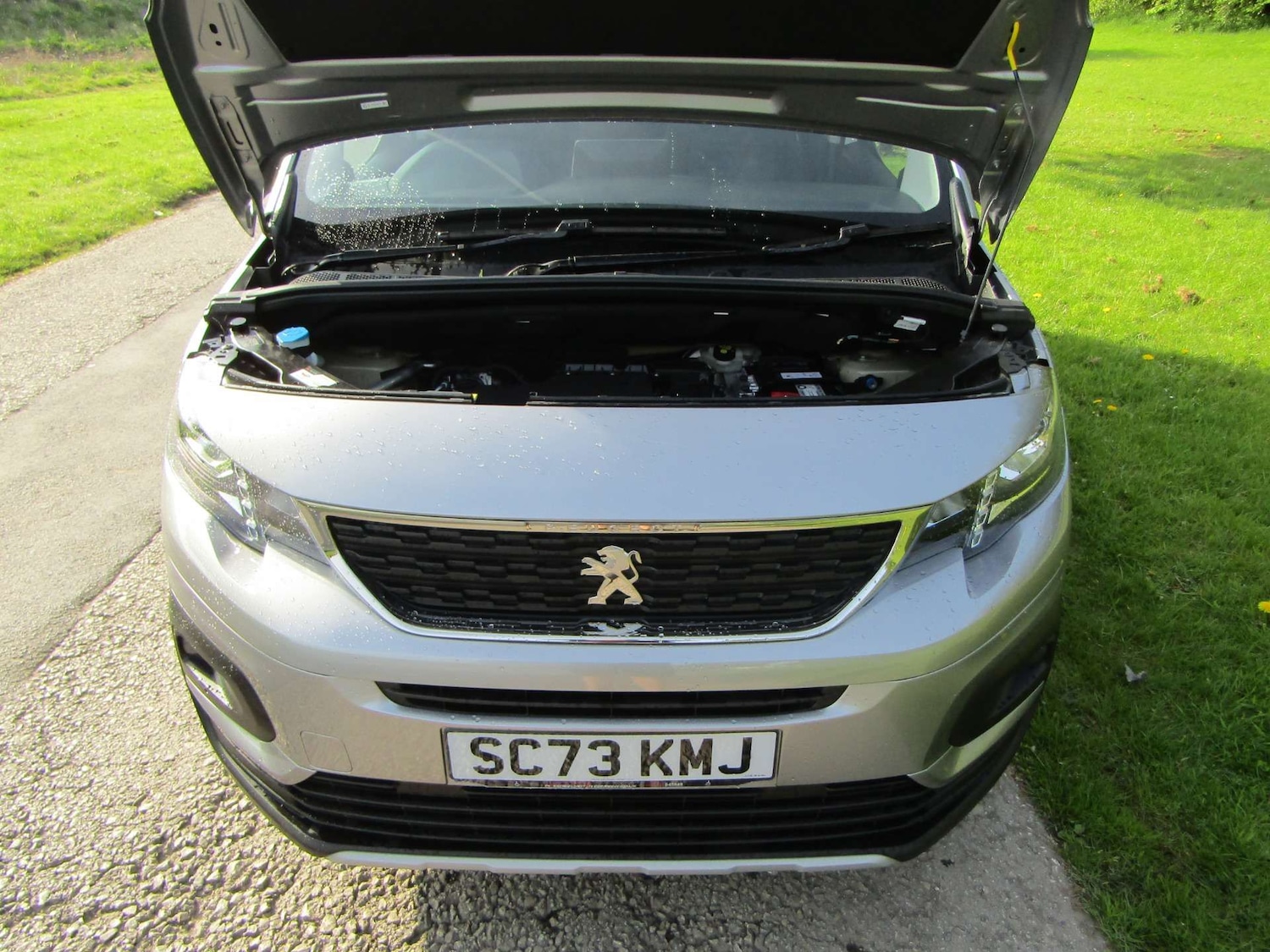 Used Peugeot Rifter 2024 for sale - 76909077: Photo 9