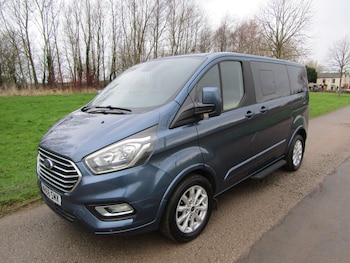 Used Ford Tourneo Custom 2019 for sale - 76968887: Photo