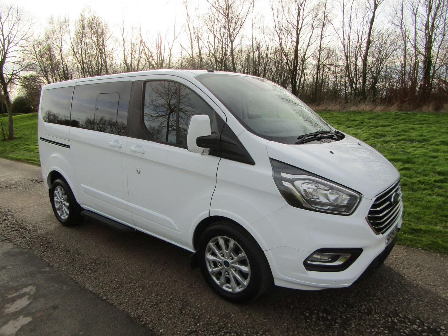 Used Ford Tourneo Custom 2019 for sale - 76968872: Photo 3