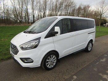Used Ford Tourneo Custom 2019 for sale - 76968872: Photo