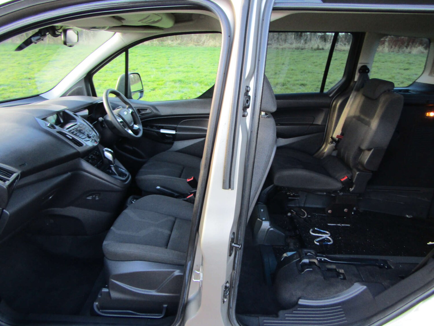 Used Ford Tourneo Connect 2016 for sale - 77920730: Photo 10