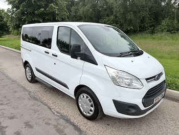 Used Ford Tourneo Custom 2017 for sale - 78926442: Photo