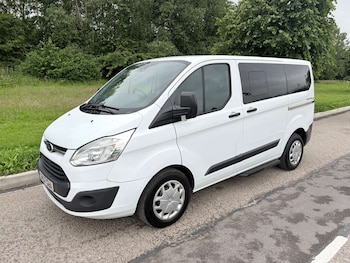 Used Ford Tourneo Custom 2017 for sale - 78926442: Photo