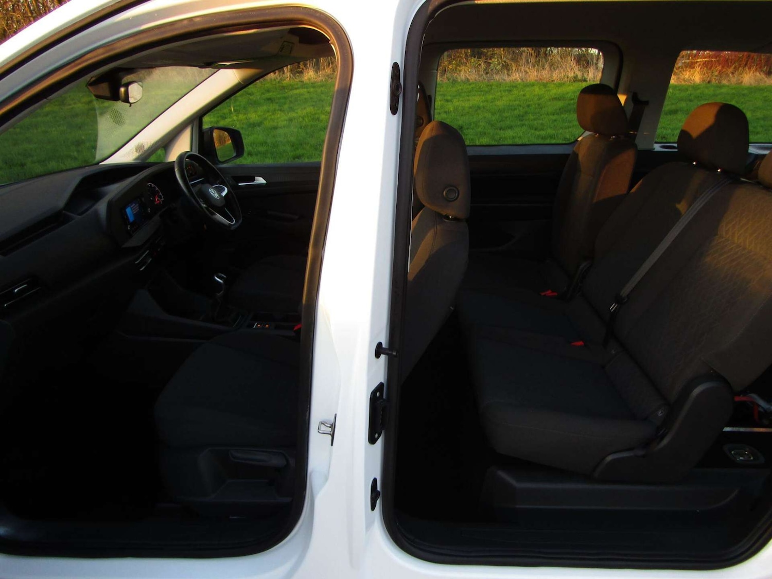 Used Volkswagen Caddy Maxi 2023 for sale - 76909039: Photo 9