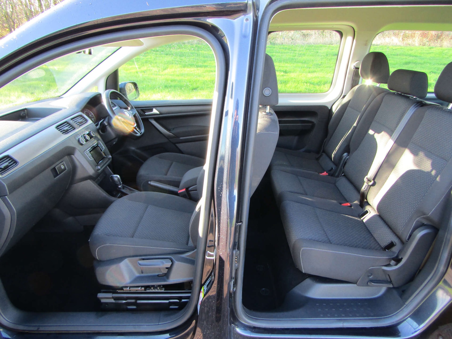 Used Volkswagen Caddy Maxi Life 2020 for sale - 76968809: Photo 10