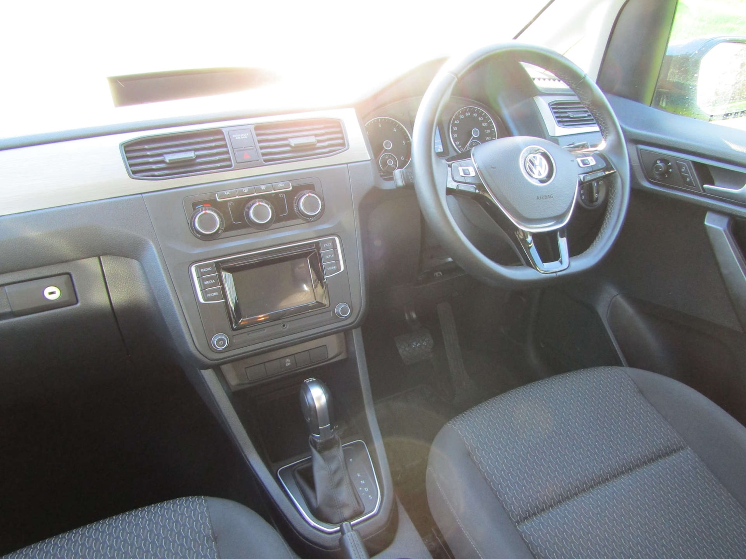 Used Volkswagen Caddy Maxi Life 2020 for sale - 76968809: Photo 11