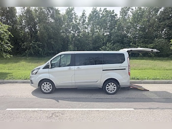 Used Ford Tourneo Custom 2020 for sale - 78926485: Photo