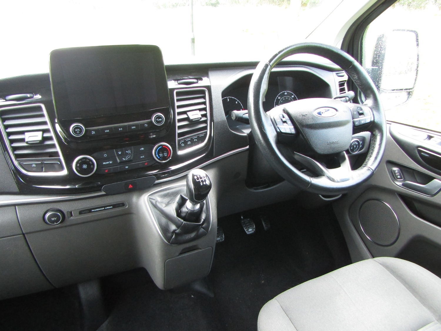 Used Ford Tourneo Custom 2020 for sale - 76263061: Photo 10