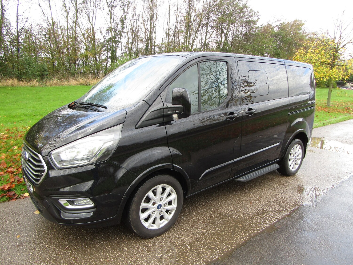 Used Ford Tourneo Custom 2020 for sale - 76263061: Photo 4