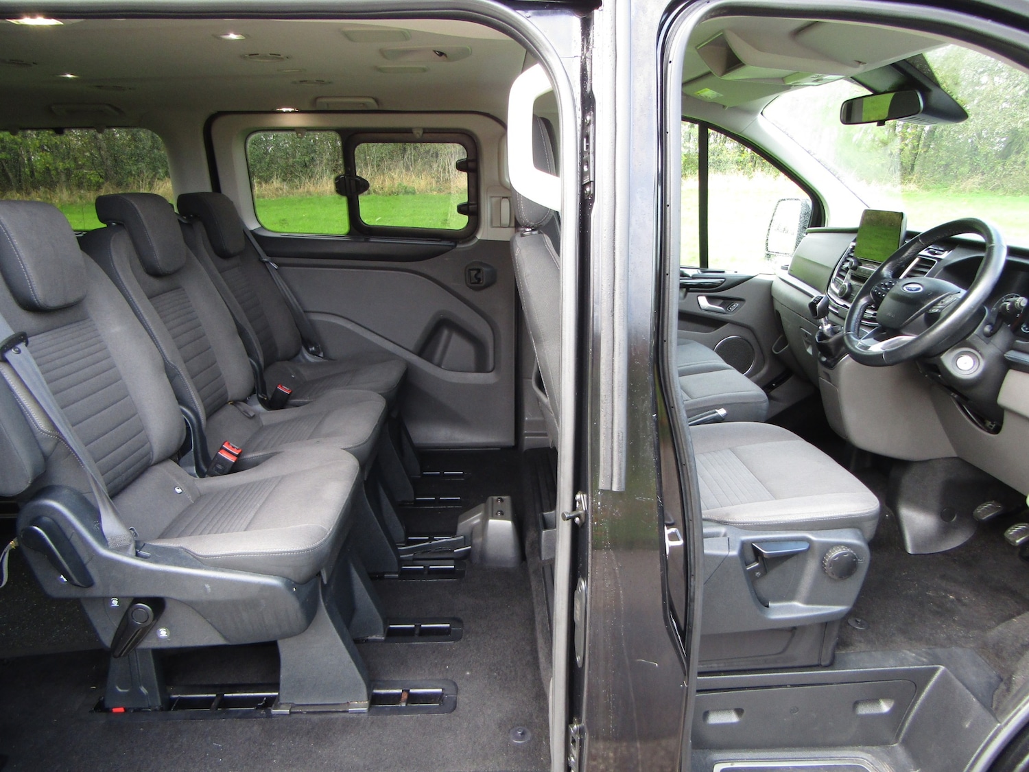 Used Ford Tourneo Custom 2020 for sale - 76263061: Photo 8