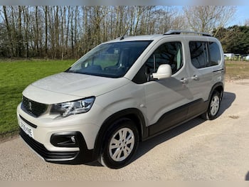 Used Peugeot Rifter 2020 for sale - 79841102: Photo