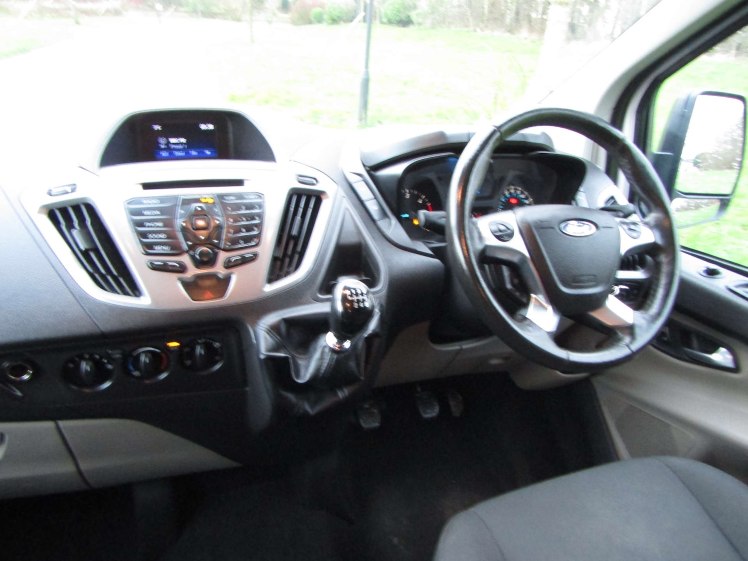 Used Ford Tourneo Custom 2017 for sale - 76968827: Photo 11