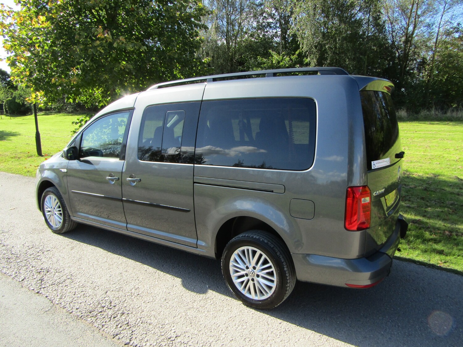 Used Volkswagen Caddy Maxi Life 2020 for sale - 76113893: Photo 6