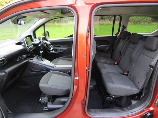 Used Peugeot Rifter 2021 for sale - 76205329: Photo 10