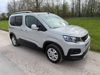 Used Peugeot Rifter 2021 for sale - 79841108: Photo