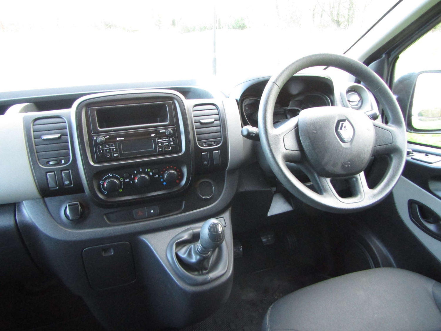 Used Renault Trafic 2019 for sale - 76968926: Photo 10