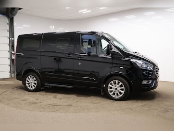 Used Ford Tourneo Custom 2019 for sale - 76650271: Photo