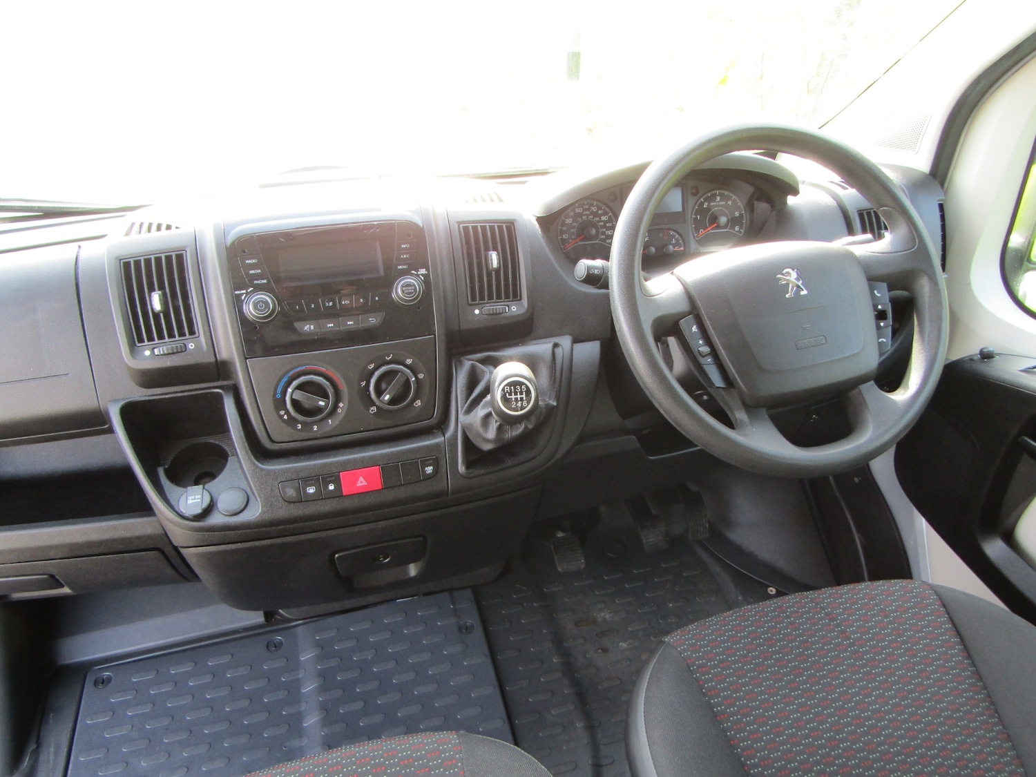 Used Peugeot Boxer 2017 for sale - 76329514: Photo 10