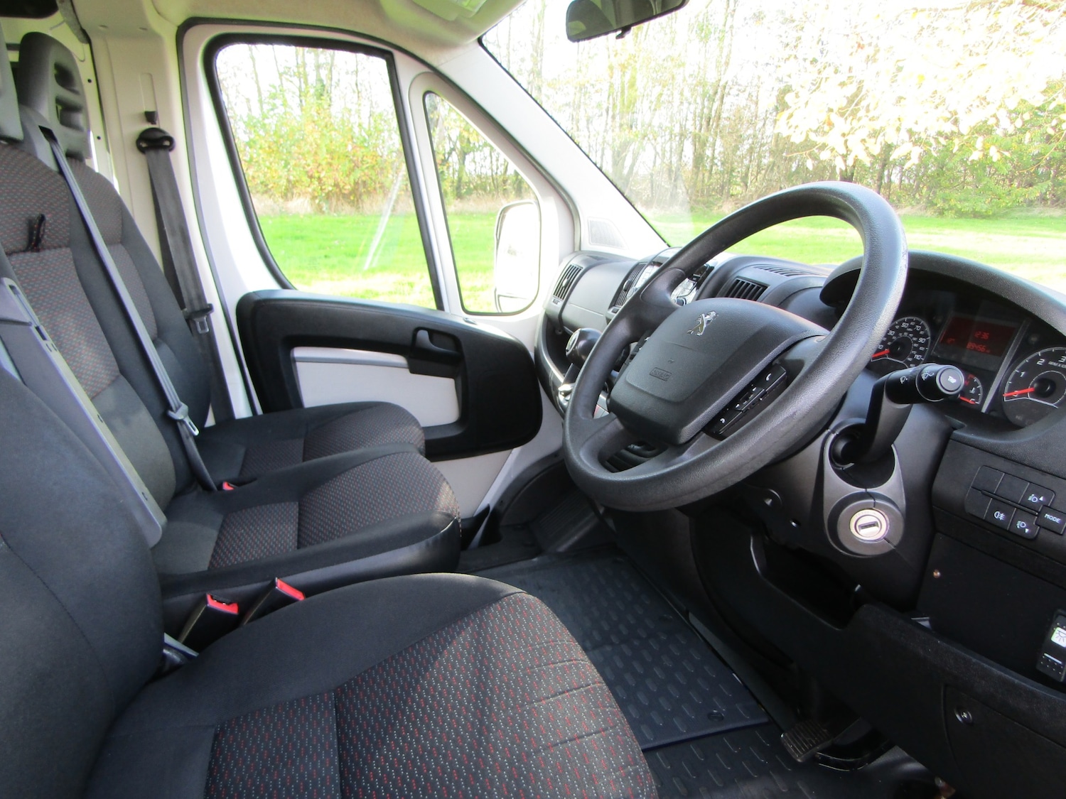 Used Peugeot Boxer 2017 for sale - 76329514: Photo 8